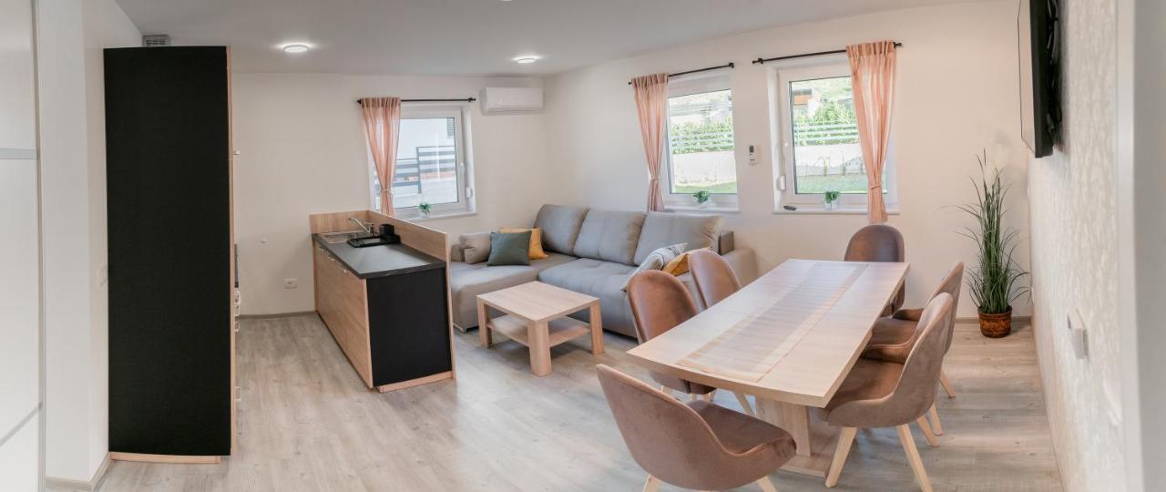 Prima Countryside Apartments Zirovnica Exteriér fotografie